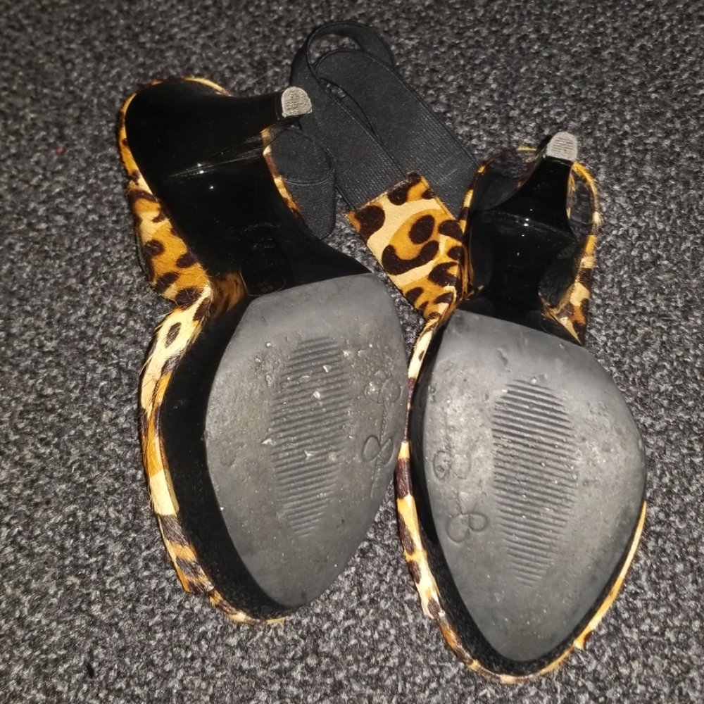 Heels - Picture 4 of 5
